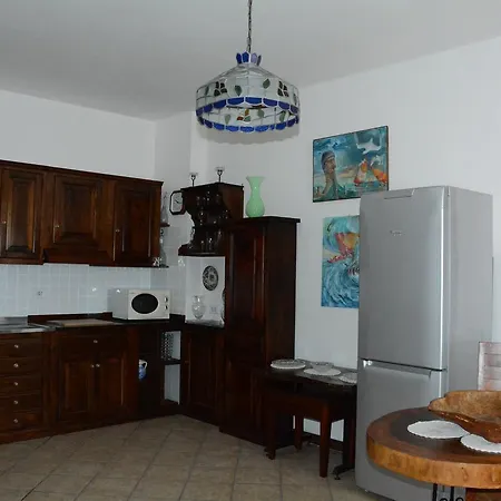 Maison Huguette 奇维塔韦基亚